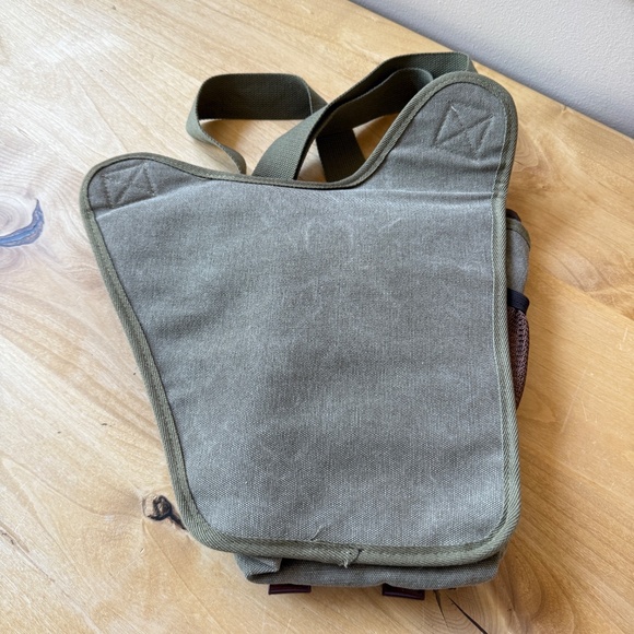 RU YI HUANG WESTERN US CATTLE SUBPACKAGE MESSENGER SATCHEL CANVAS NEVER USED - Picture 6 of 12